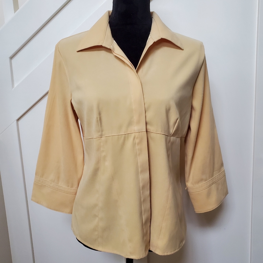 Tailored fit soft fabric fitted button down blouse with wide cuff detail